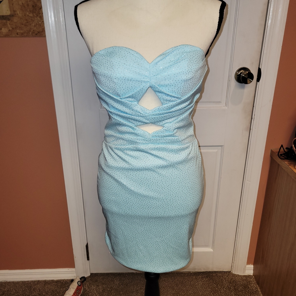 Elegant Strapless Light Blue Dress